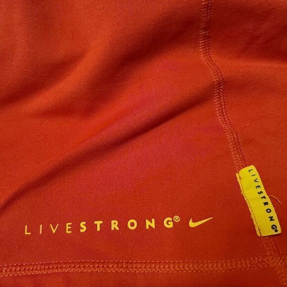 Nike Pro Fleece Livestrong Top Large - Picture 6 of 11